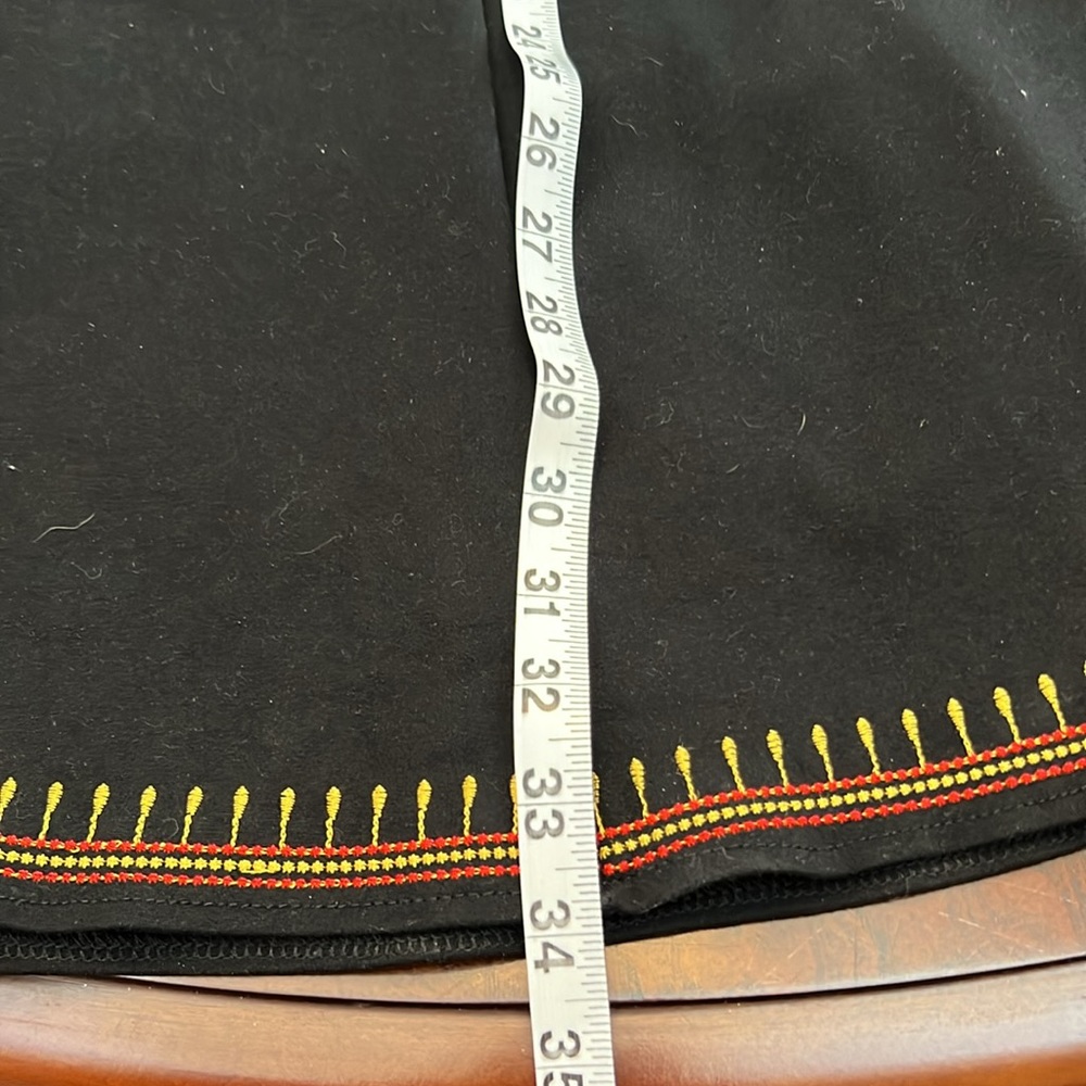 Lai meng five cats embroidered dress XL - Picture 9 of 10